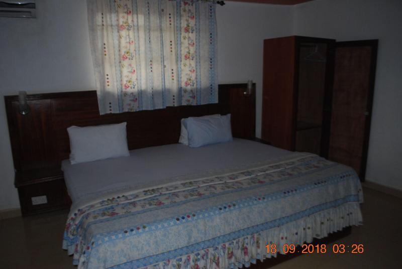 Highlander Guest House image