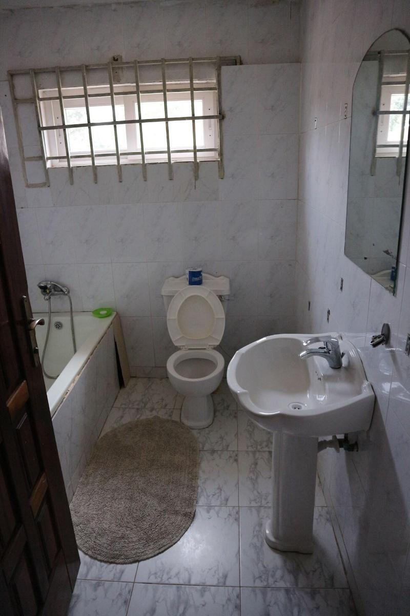 Highlander Guest House image