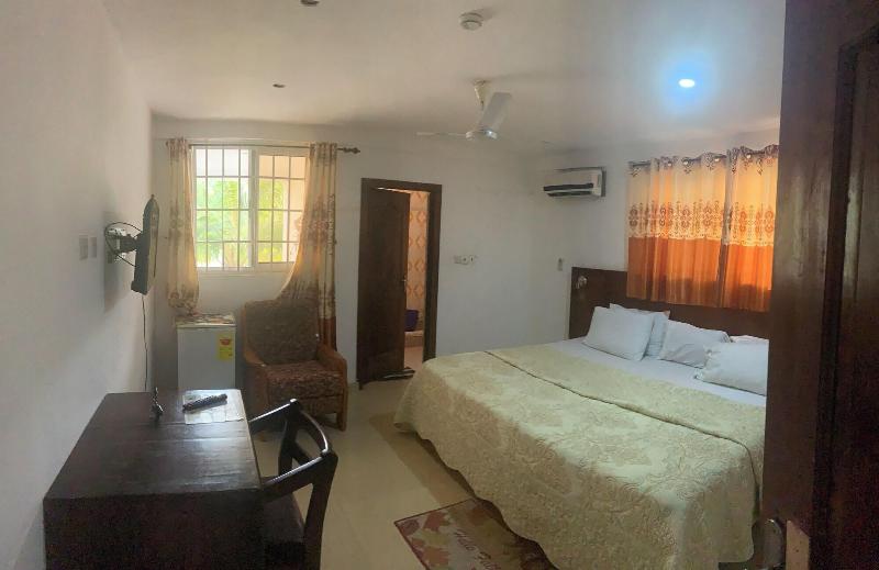 Highlander Guest House image