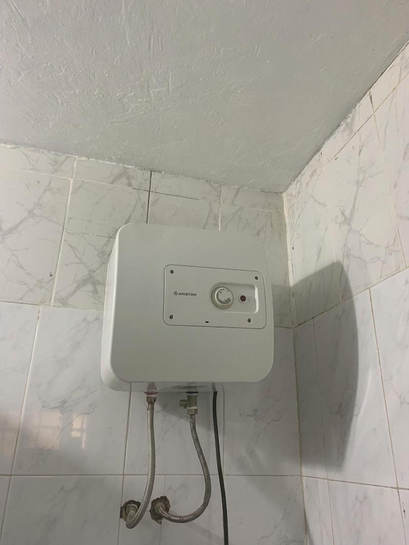 Highlander Guest House image