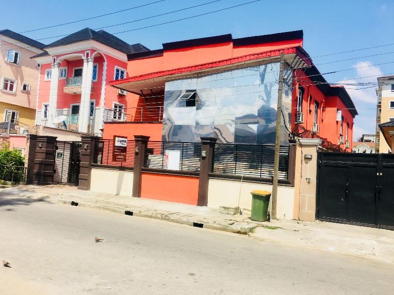 Esporta Hotel Yaba image