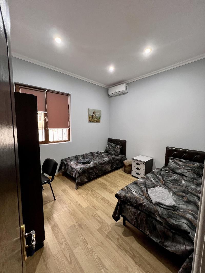 Komitas Avenue Guest House image