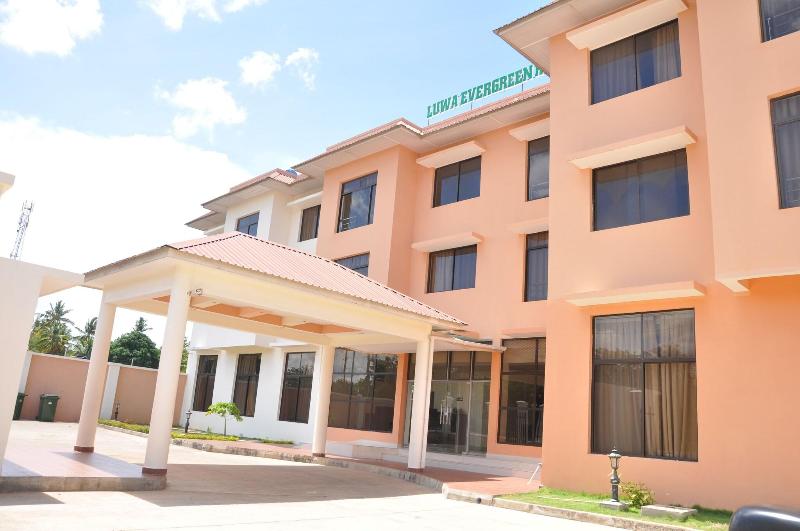 Luwa Evergreen Hotel image