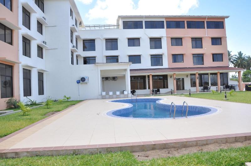 Luwa Evergreen Hotel image