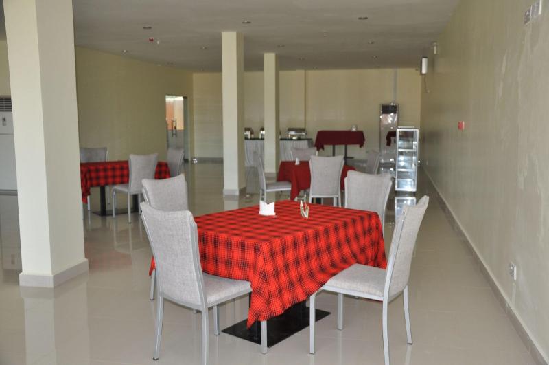 Luwa Evergreen Hotel image