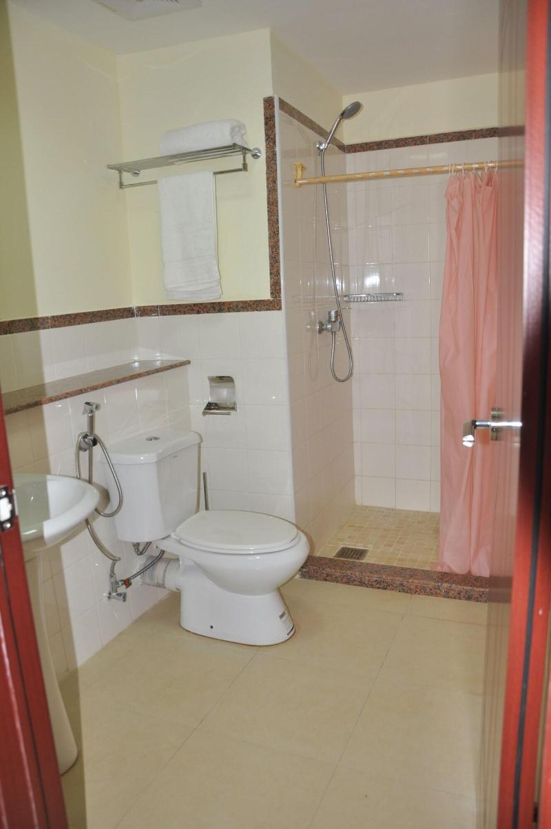 Luwa Evergreen Hotel image