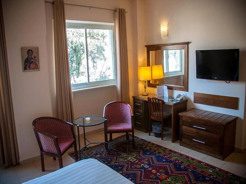 Gloria Hotel image