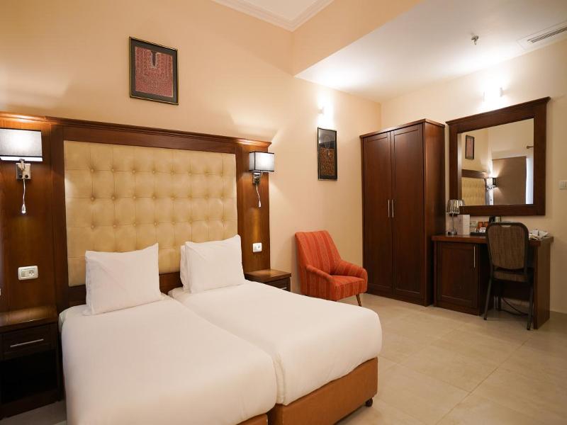 Gloria Hotel image
