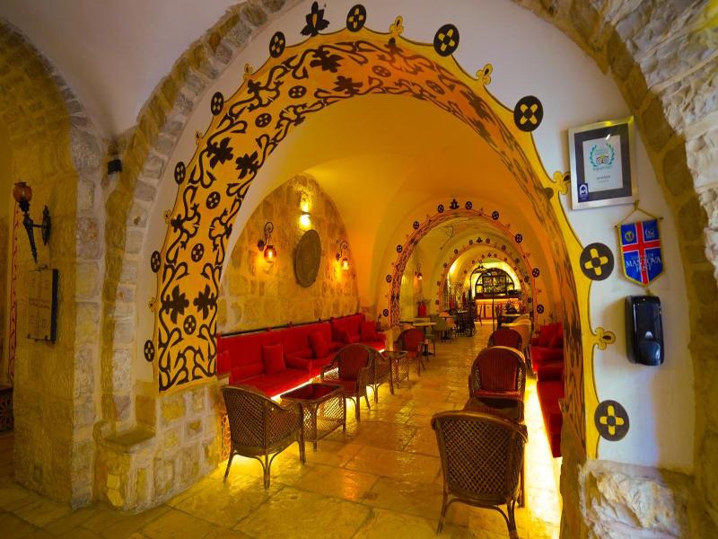 Gloria Hotel image