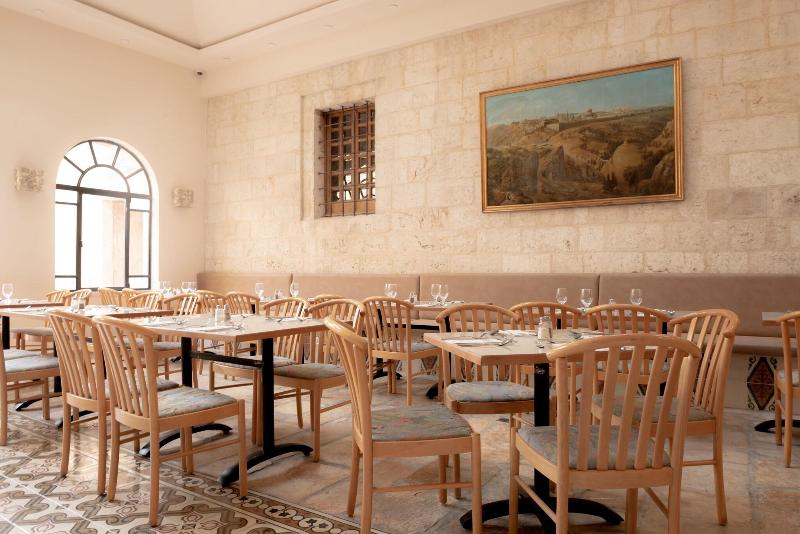 Gloria Hotel image
