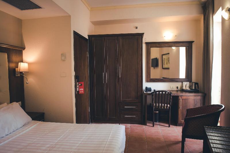 Gloria Hotel image