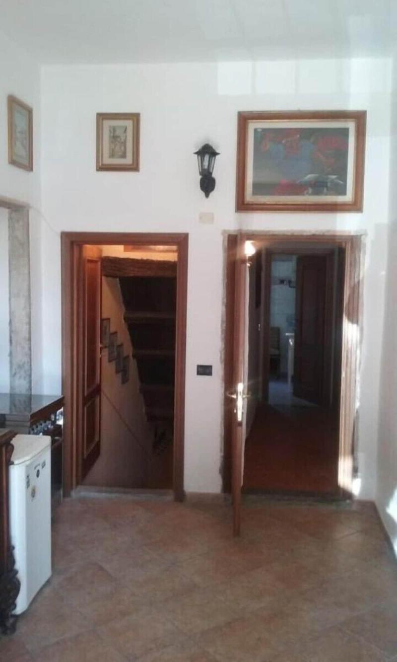 Latera B B image