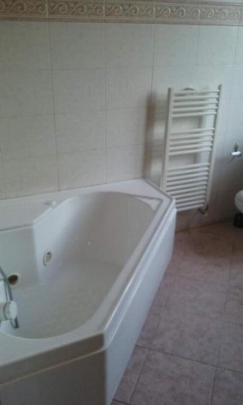 Latera B B image
