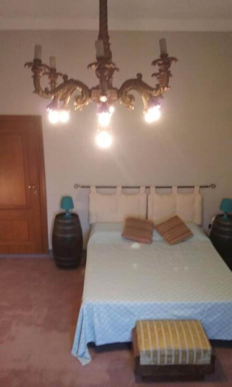 Latera B B image