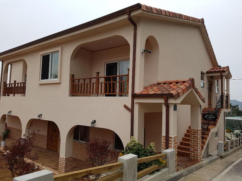 Dodo27 Guest House image