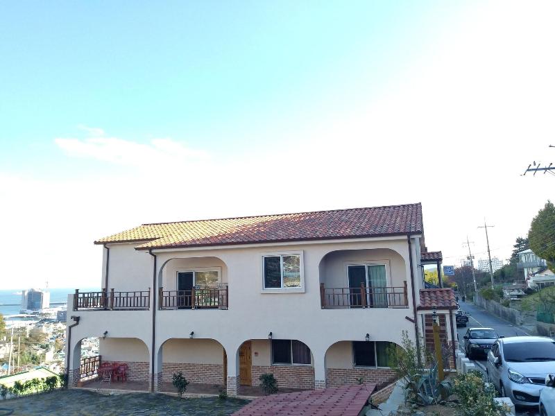 Dodo27 Guest House image