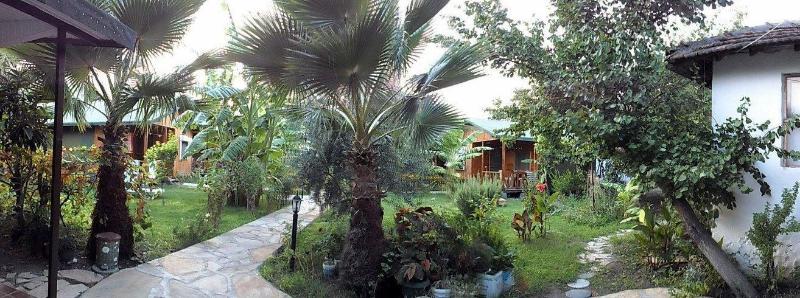 Estelar Bungalow — exterior view