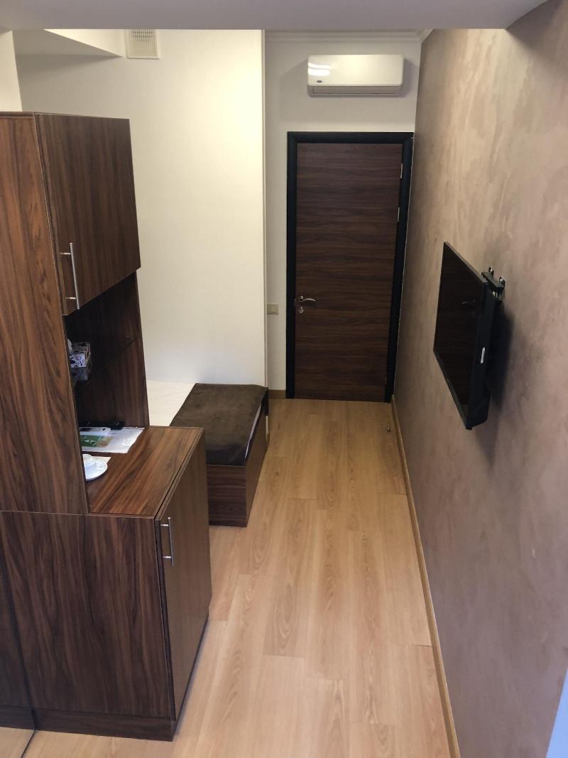 Mashtots Hotel image