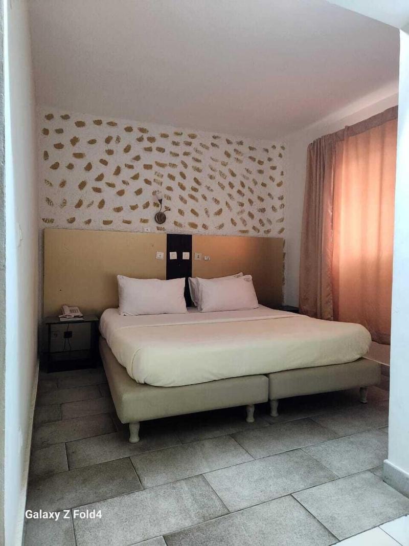 Golden Ha Tel image