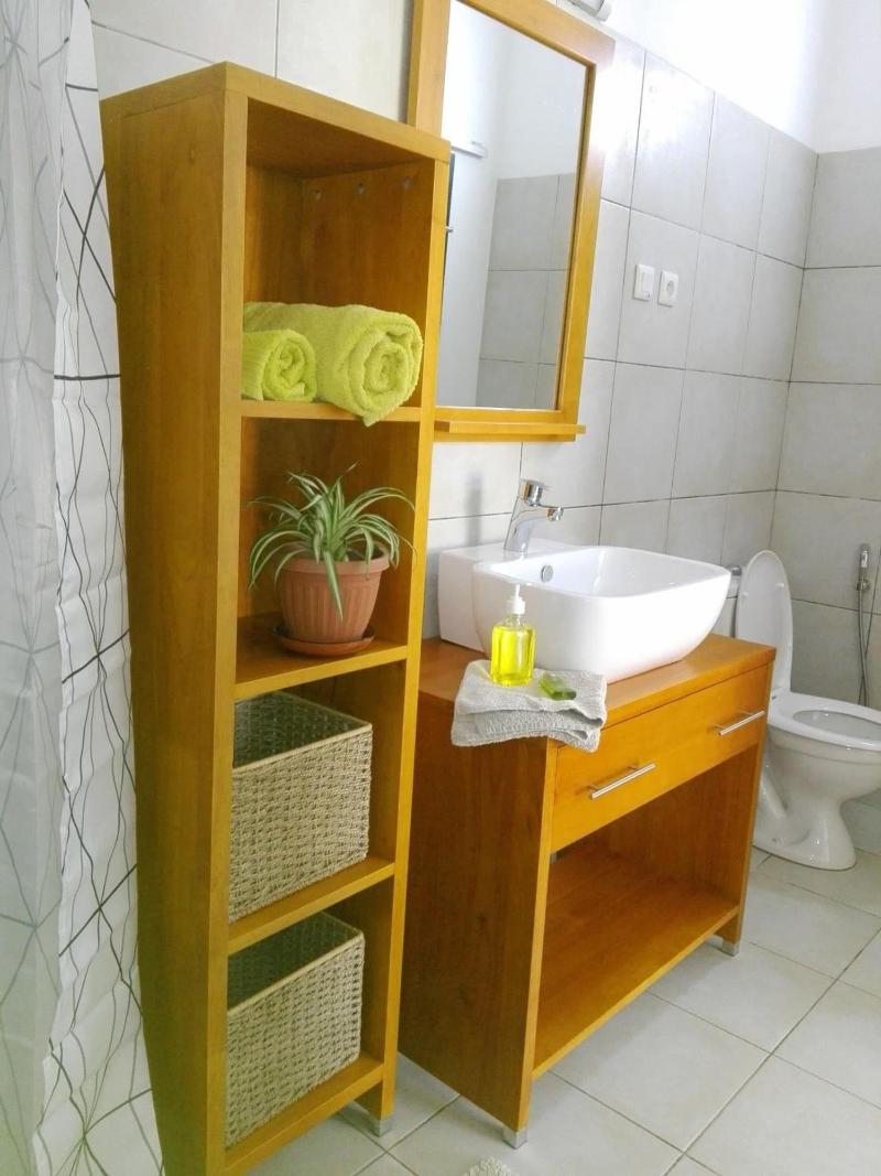 Urban Lodge image