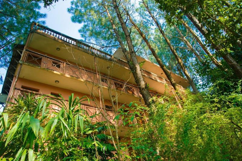 Bandipur Mountain Resort image