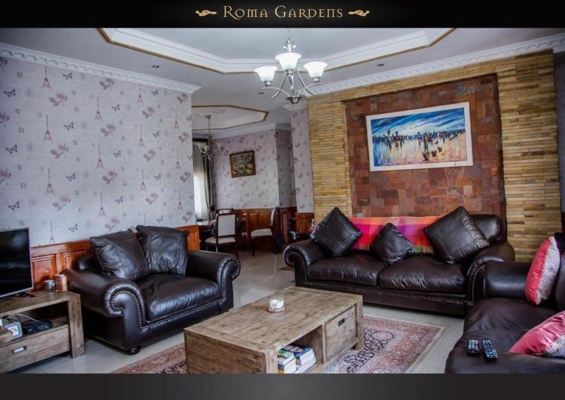 Roma Gardens image