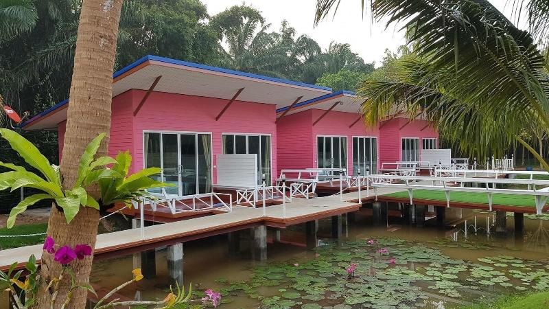 Bua Villa image