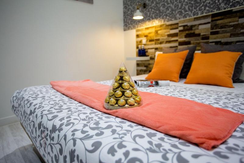 Hostal Adis image