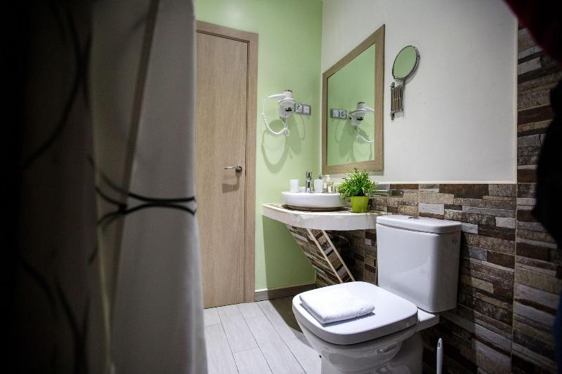 Hostal Adis image