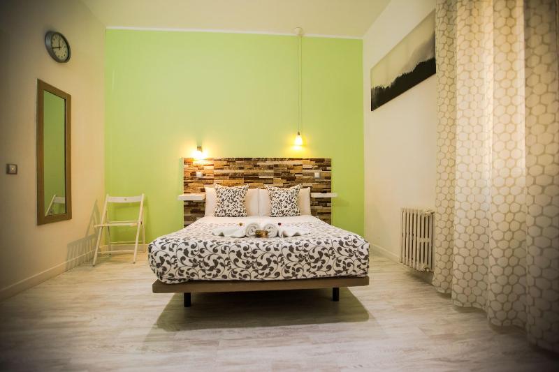 Hostal Adis image
