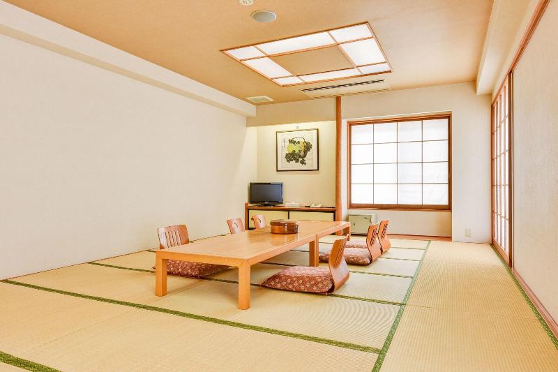 Hotel Spatio Kobuchisawa image
