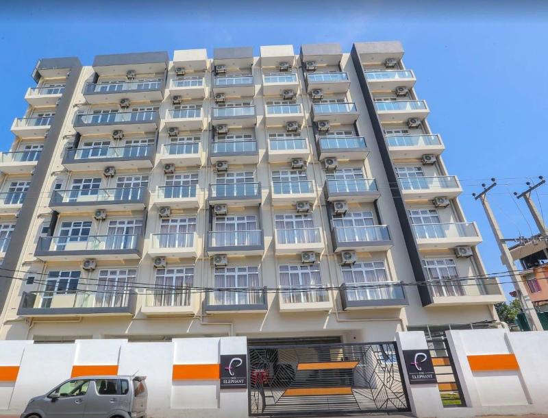 Pink Elephant Tourist Apartment Hotel image
