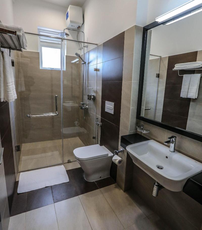 Pink Elephant Tourist Apartment Hotel image