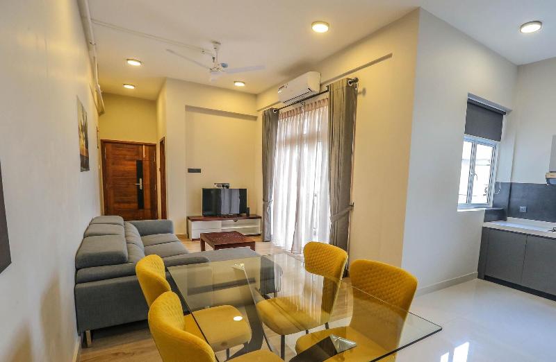 Pink Elephant Tourist Apartment Hotel image
