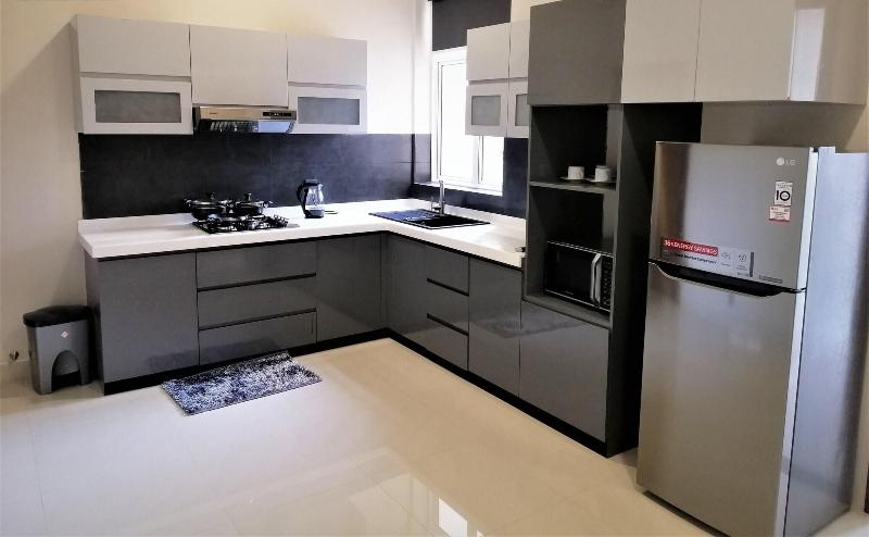 Pink Elephant Tourist Apartment Hotel image