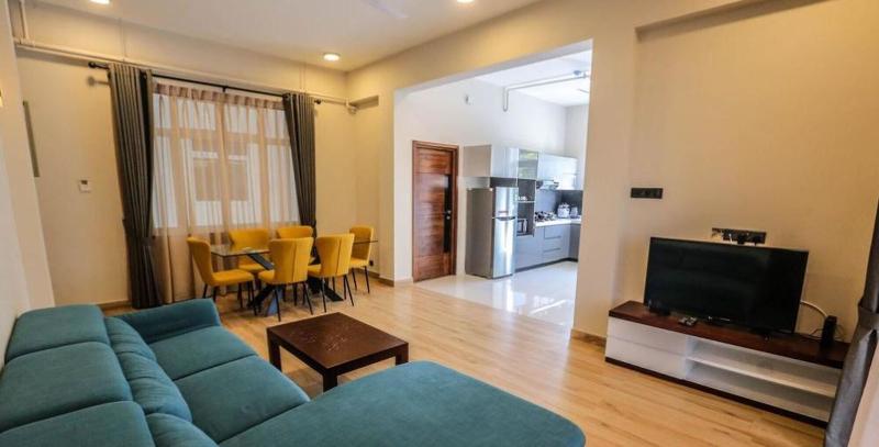 Pink Elephant Tourist Apartment Hotel image