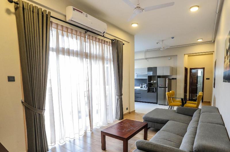 Pink Elephant Tourist Apartment Hotel image