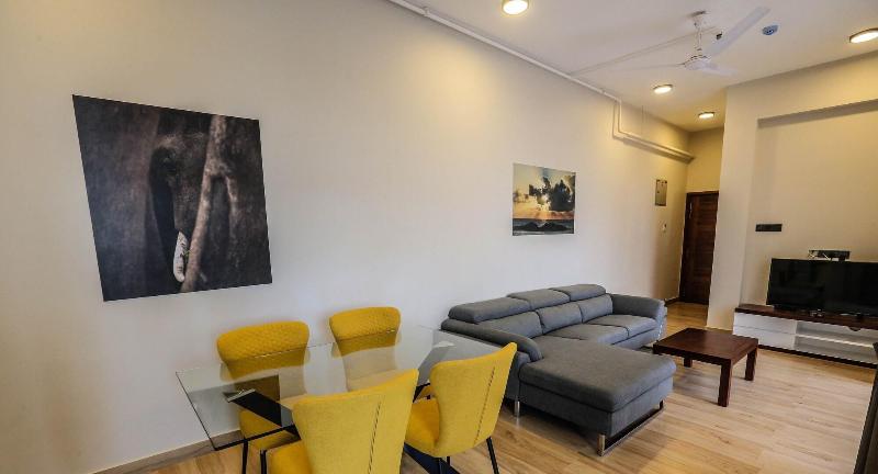 Pink Elephant Tourist Apartment Hotel image