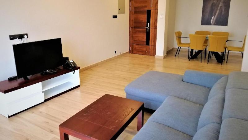 Pink Elephant Tourist Apartment Hotel image