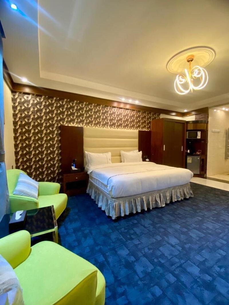 Aral Hotel image