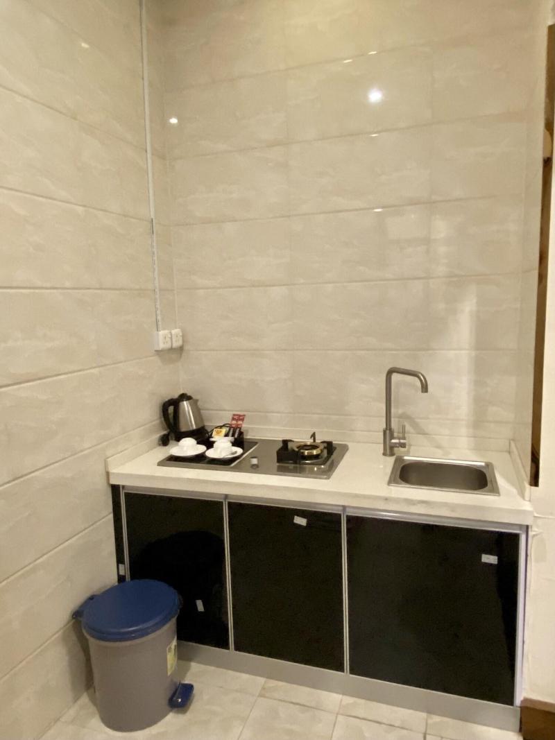 Aral Hotel image