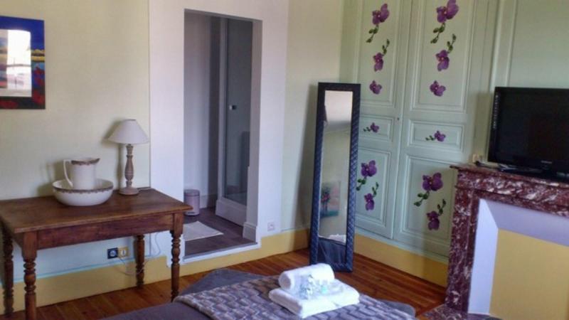 Aux Chambres Du Roy image