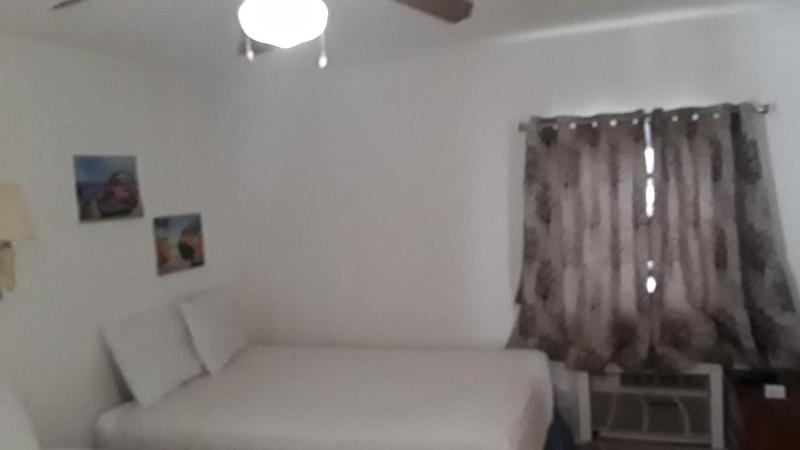 Sunshine Motel image