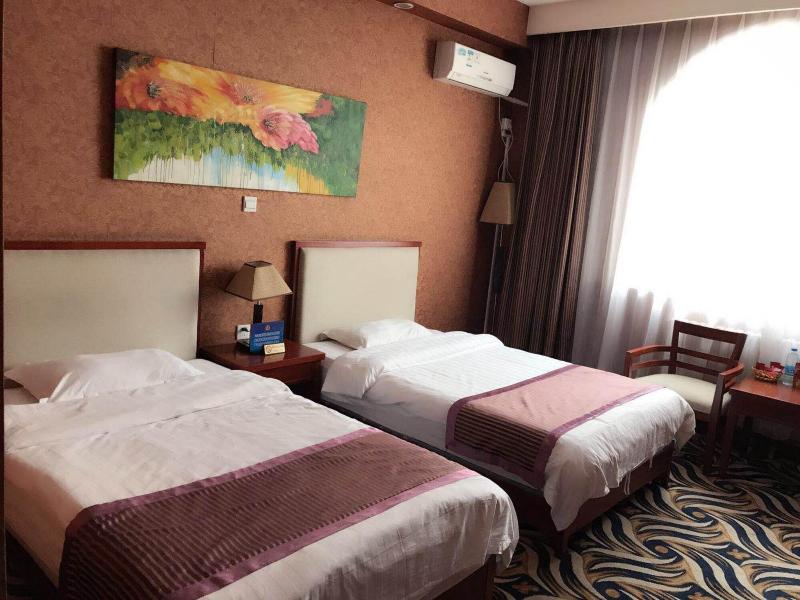 Lailai Hotel image
