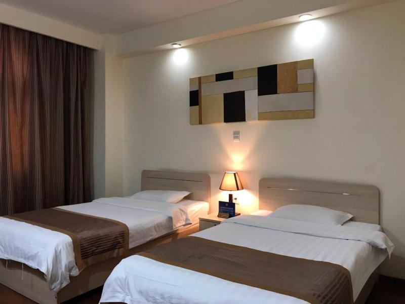 Lailai Hotel image