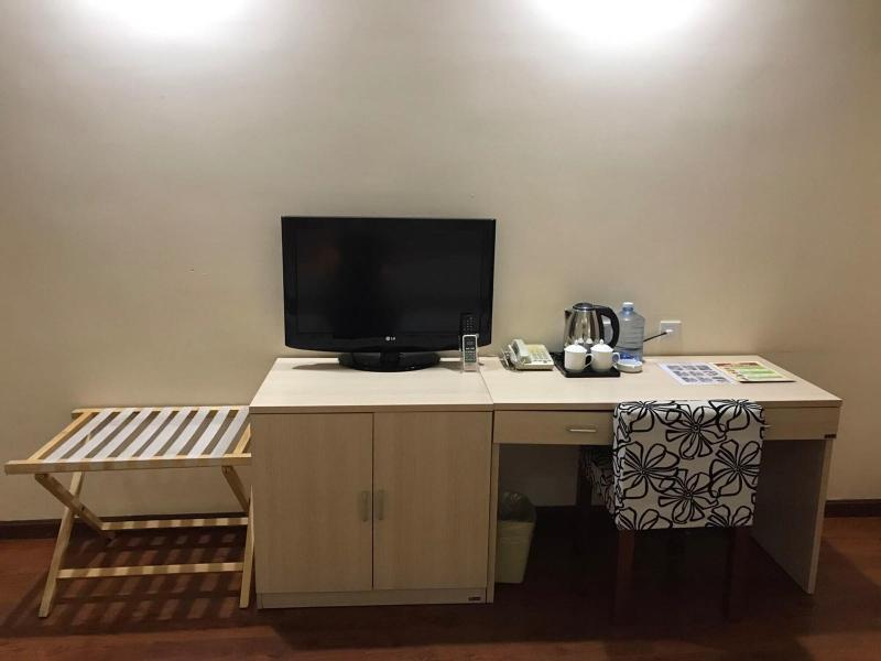 Lailai Hotel image