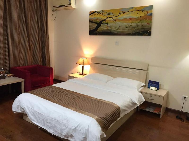 Lailai Hotel image
