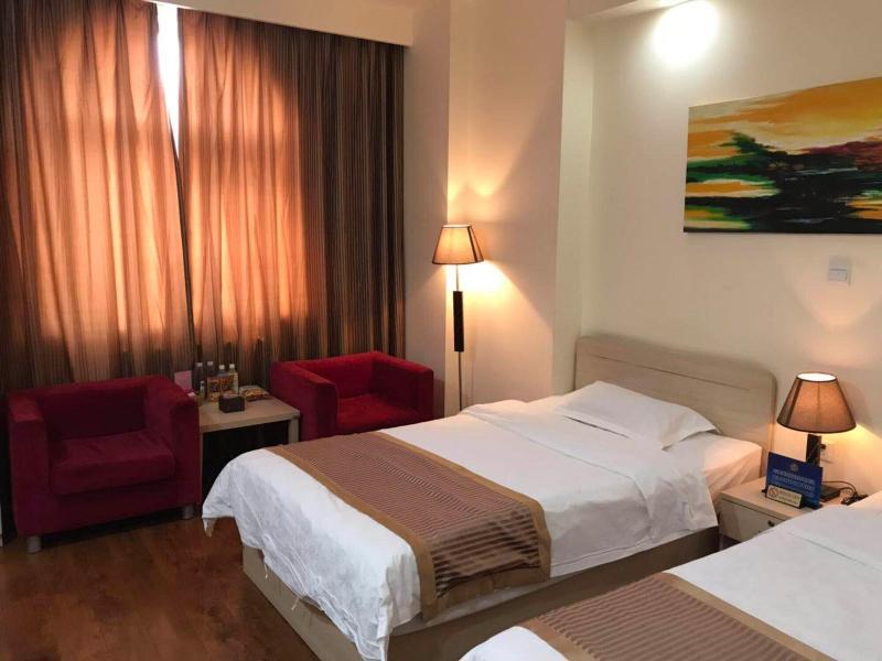 Lailai Hotel image
