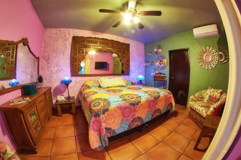 Casa Alfareros image