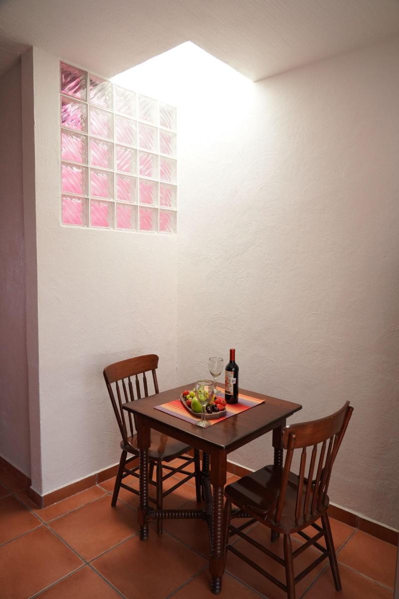 Casa Alfareros image
